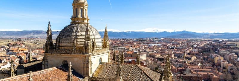 Billet Visite guidée dans Ségovie + Cathédrale et Alcazar