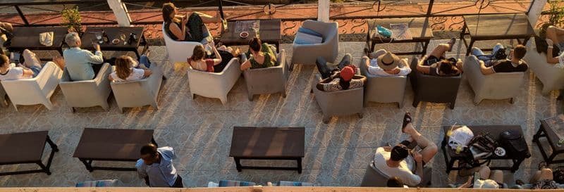 Pub Crawl : tournée des bars à Stone Town!