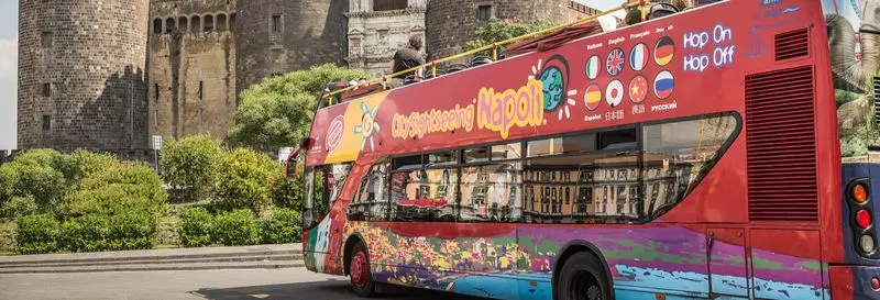 Bus touristique de Naples