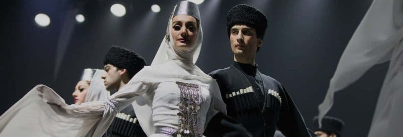 Billet Spectacle de danse traditionnelle avec dîner