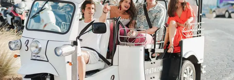 Balade privée en tuk tuk dans Barcelone