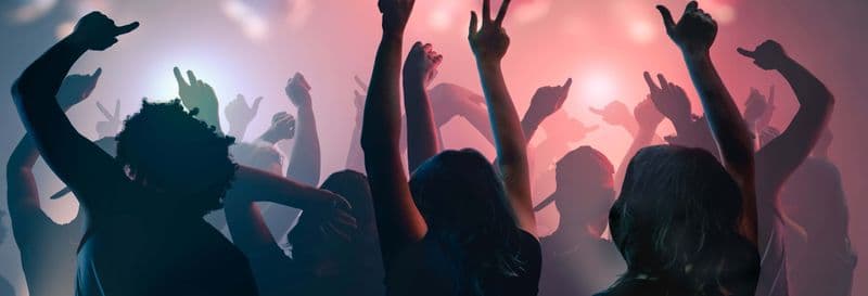 Pub Crawl : tournée des bars à Nice !