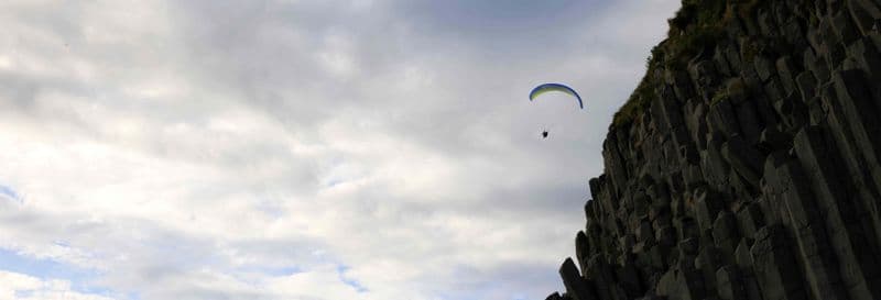 Vol en parapente à Vík