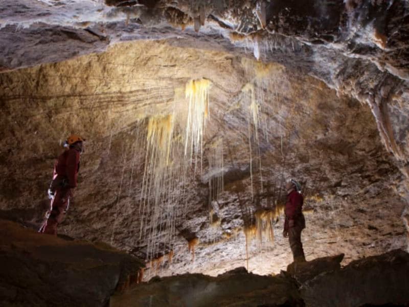 Spéléologie dans le Gouffre George (09)