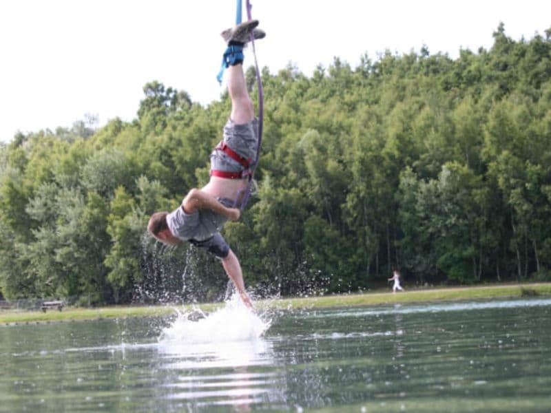Saut à l'élastique depuis le Viaduc de Claudon (88)