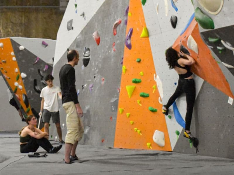 Coaching privé d'Escalade avec un professionnel à Versailles