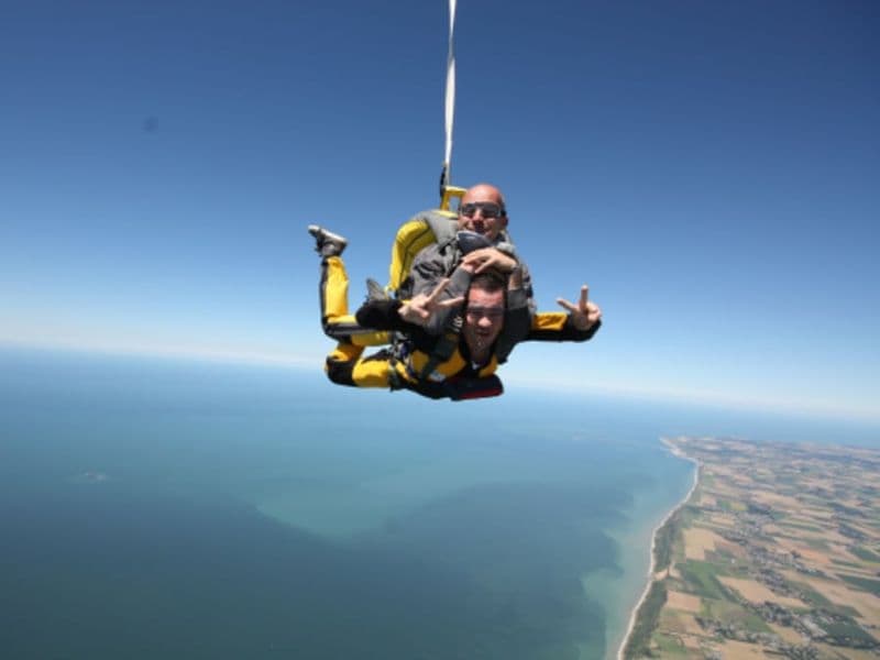 Saut en Parachute en tandem au Havre (76)