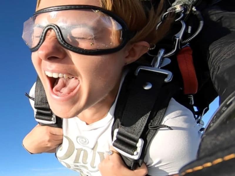 Saut en Parachute en tandem dans le sud-ouest proche de Cahors