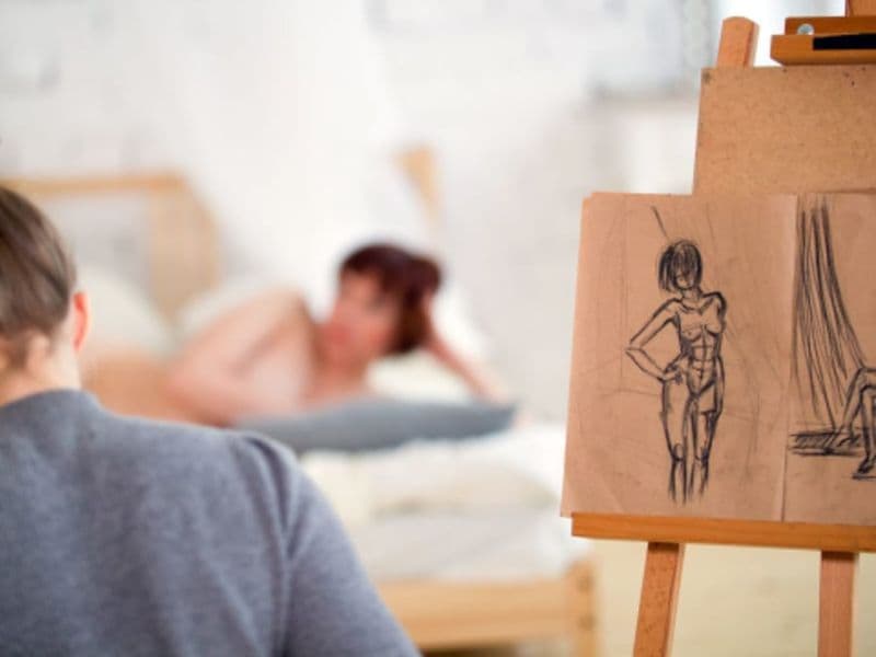 Atelier dessin en groupe "Modèle vivant" à Lille (59)