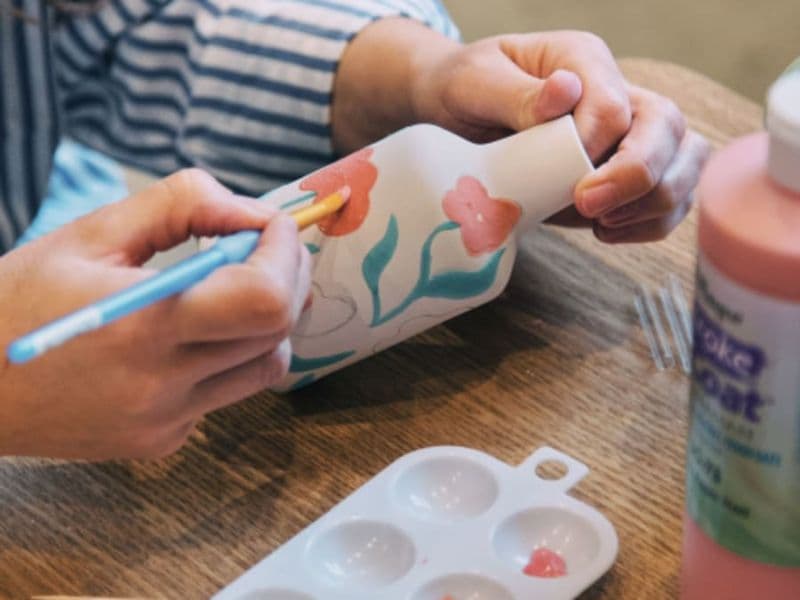 Atelier peinture sur céramique à Ville d'Avray (92)