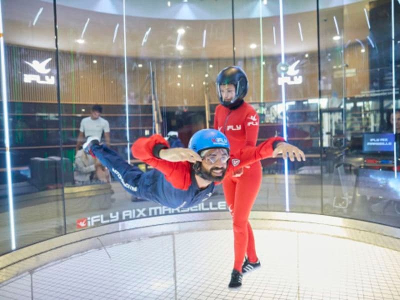 Simulateur de chute libre en soufflerie à Aix-Marseille