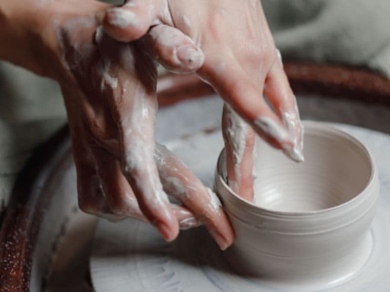 Atelier d'initiation au modelage en céramique à Bressuire (79)