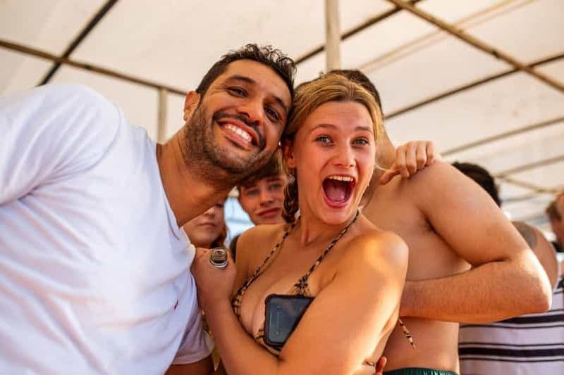 Dubrovnik : Sunset Boat Party avec DJ et baignade dans le Blue Lagoon