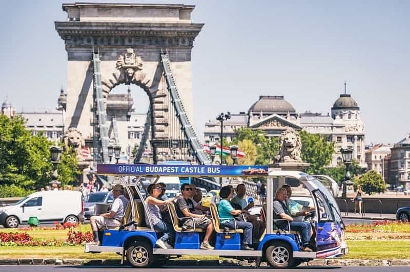 Budapest : Bus à arrêts multiples électriques officiels du château de Buda