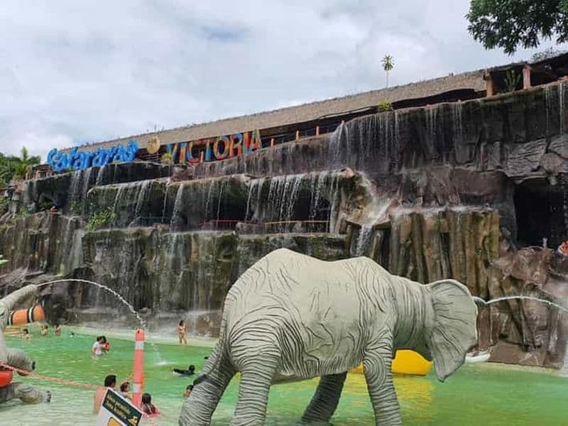 Medellín : visite de l'Hacienda Nápoles avec Pasaporte Safari !