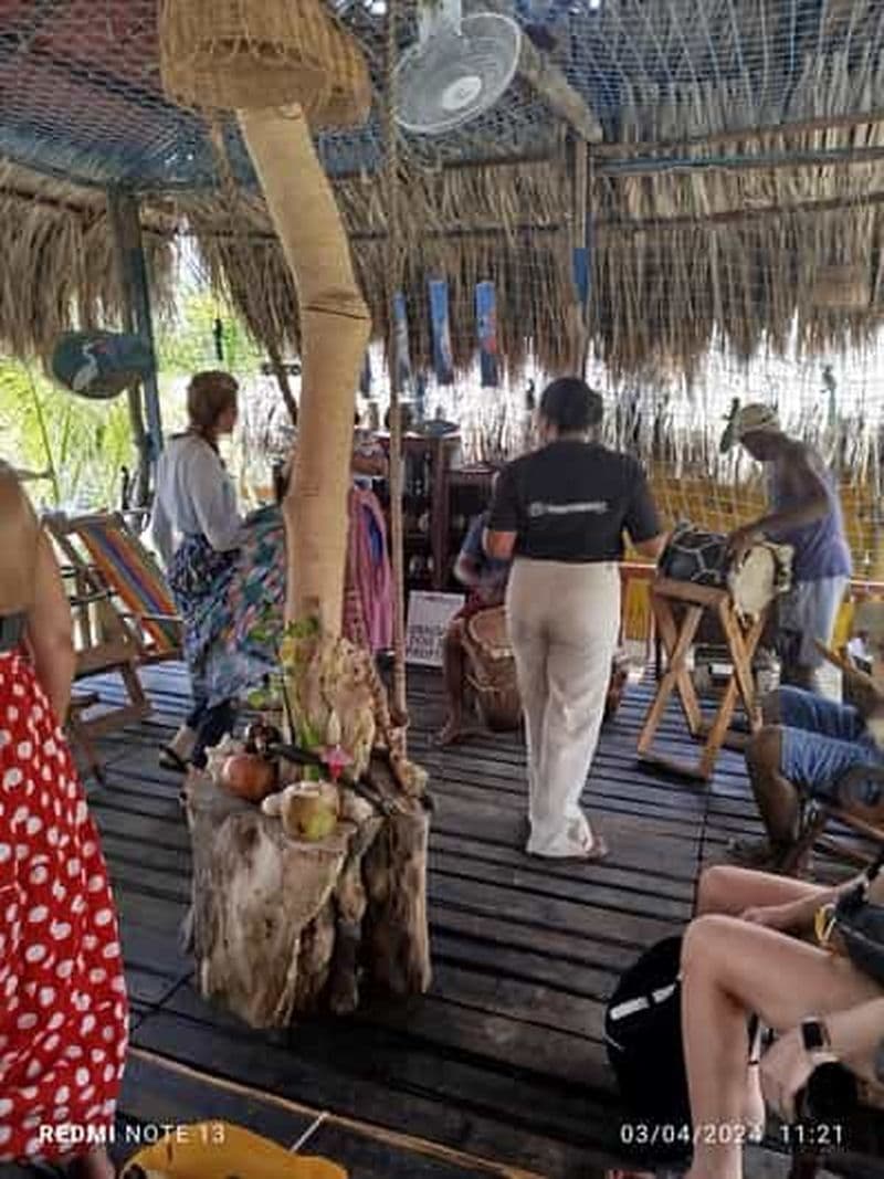 Carthagène : ÎLE DES PÊCHEURS DANS LES MANGROVES en canoë