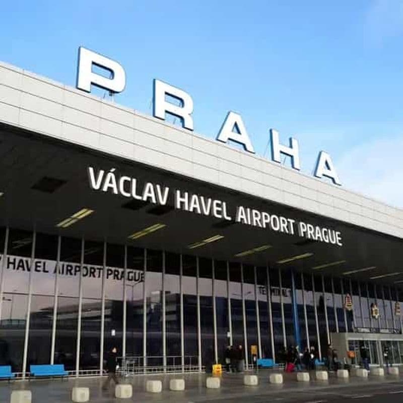 Prague : Transfert aéroport vers le centre ville ou les environs ...