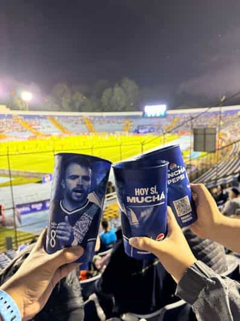 Guatemala : mini-visite guidée et match de football en direct