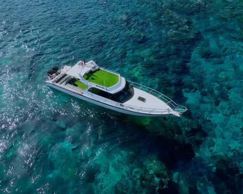 Au départ de Bali : Visite privée de Nusa Penida avec plongée en apnée et déjeuner