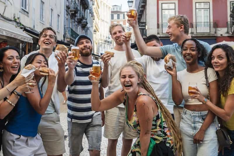 Lisbonne : visite culinaire à pied dans le quartier de la Baixa avec boissons