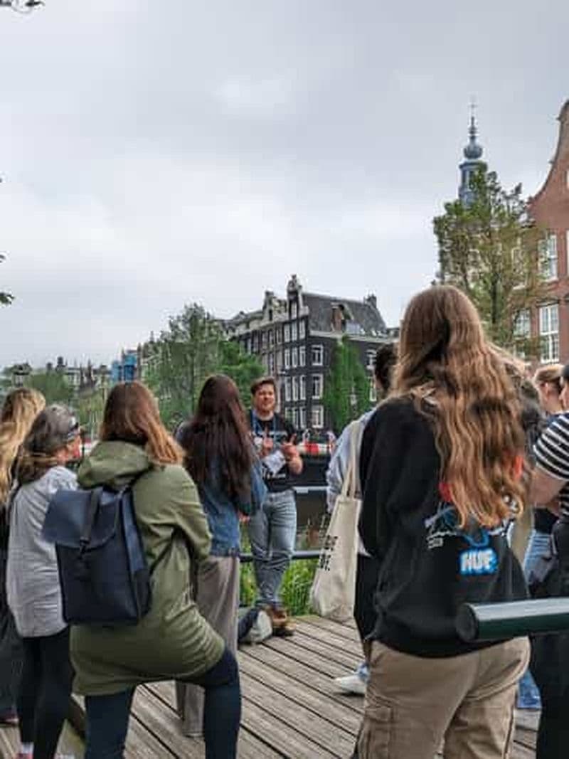 Billet Amsterdam : visite en petit groupe : Histoire, humour et joyaux cachés