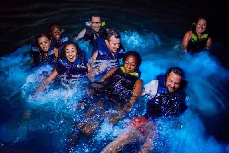 Billet Holbox : Visite privée de la plage de la bioluminescence en voiturette de golf