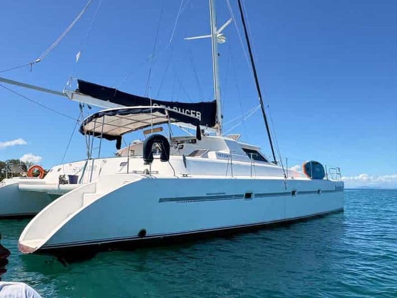 Billet Croisière privée ou location de catamaran à Nosy Be