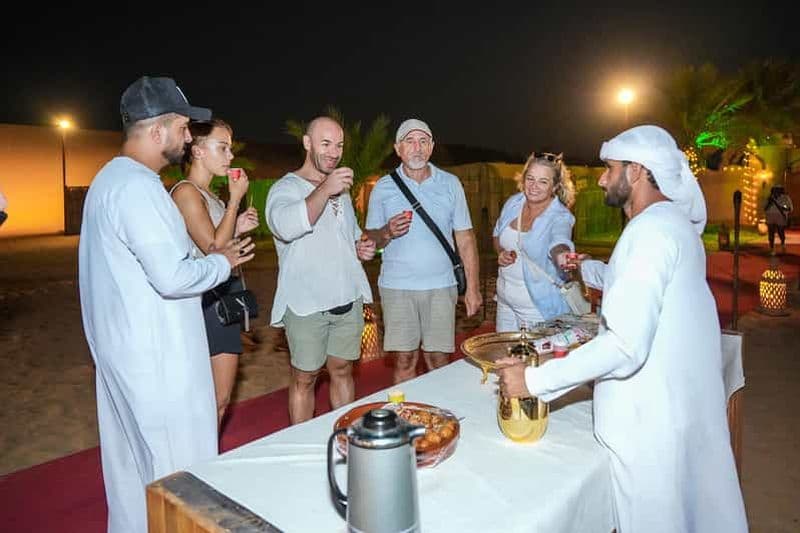 Dubaï : Safari dans le désert avec barbecue VIP et quad en option