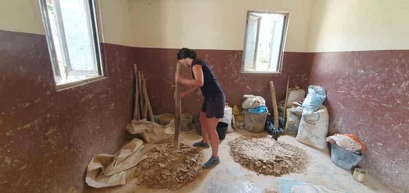 Billet Créez votre propre poterie artisanale avec des locaux