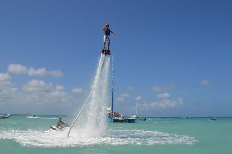 Noord : Billet pour une expérience de flyboard au-dessus des Caraïbes