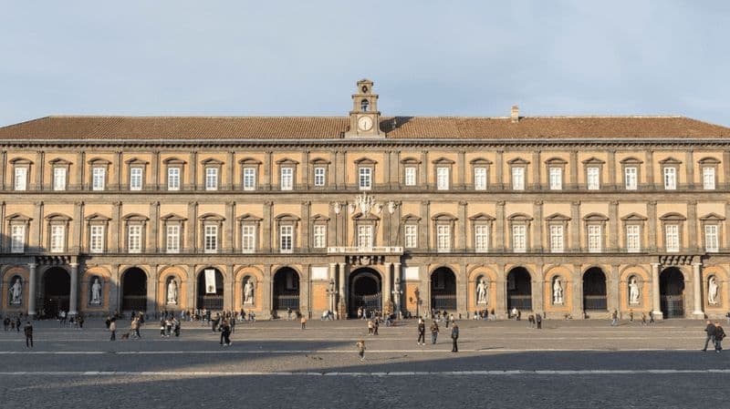 Naples : billet d'entrée au Palais Royal avec audioguide numérique