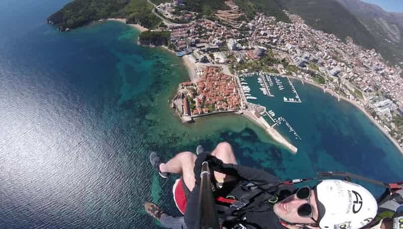 Parapente Monténégro : Excursion aérienne au-dessus de la vieille ville de Budva