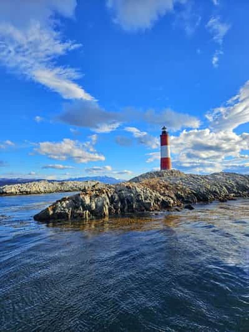 Ushuaia : canal Beagle et île des Pingouins
