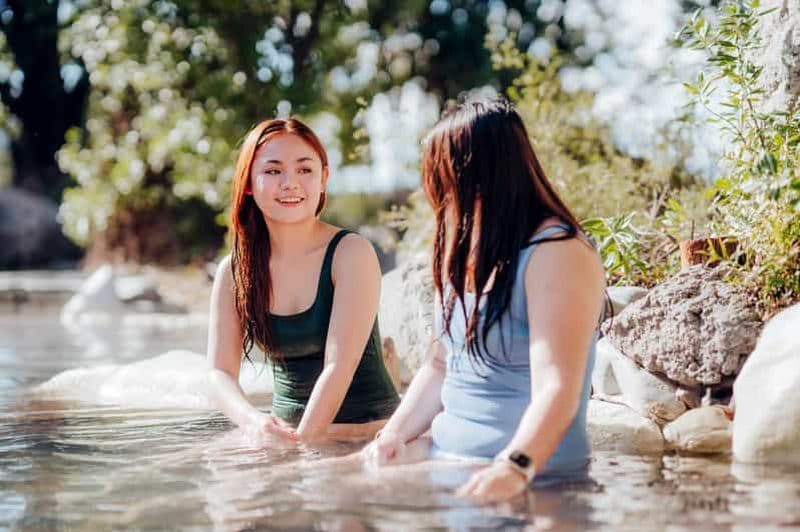 Spa polynésien de Rotorua : baignade dans les sources chaudes du Deluxe Lake Spa