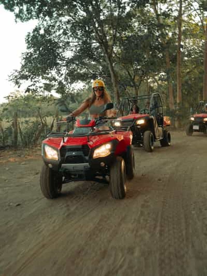 Visite guidée en quad ou en buggy depuis Tamarindo ou Conchal