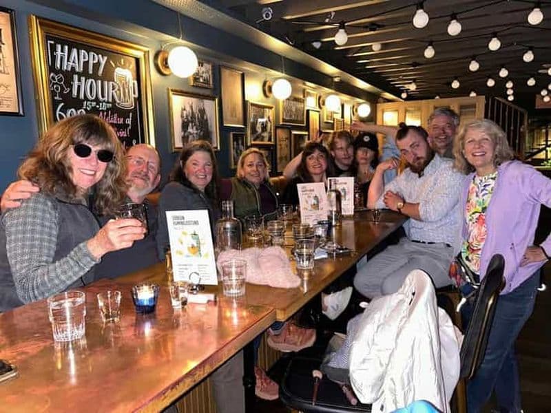 Tipsy à Reykjavik : Buvez avec un Viking (nourriture, bière, musique)