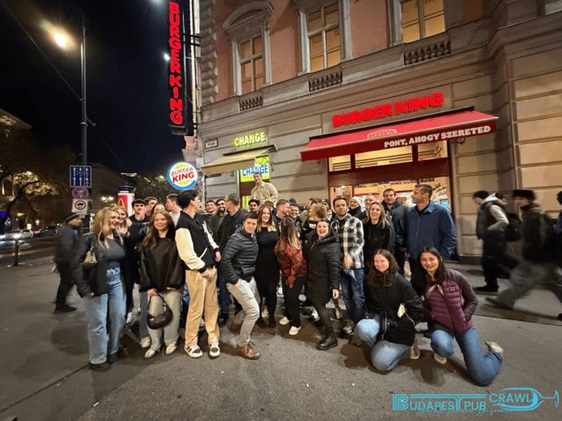 Tournée des bars et des bars en ruine de Budapest - Shots gratuits et entrée VIP