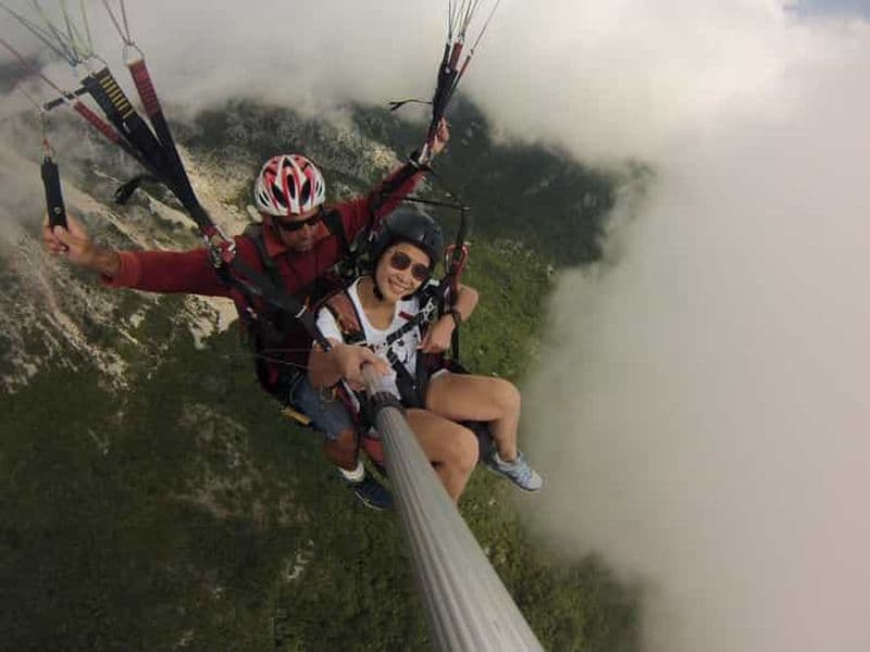 Kotor : vol en parapente en tandem avec photos et vidéos