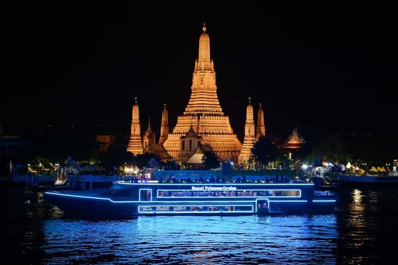 Bangkok : Dîner-croisière sur le fleuve Royal Princess avec musique live