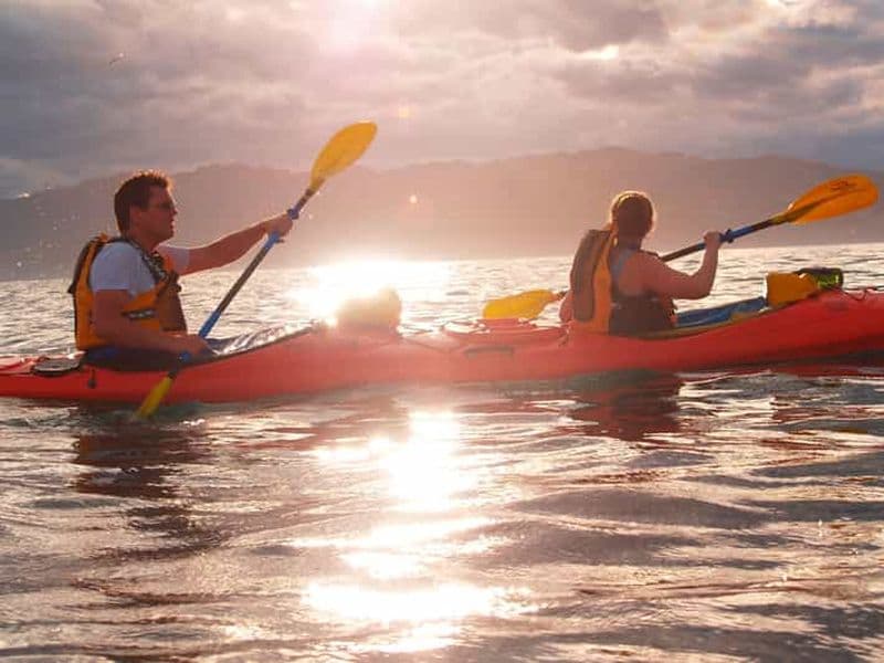 Kaikoura : Excursion en kayak au coucher du soleil en soirée