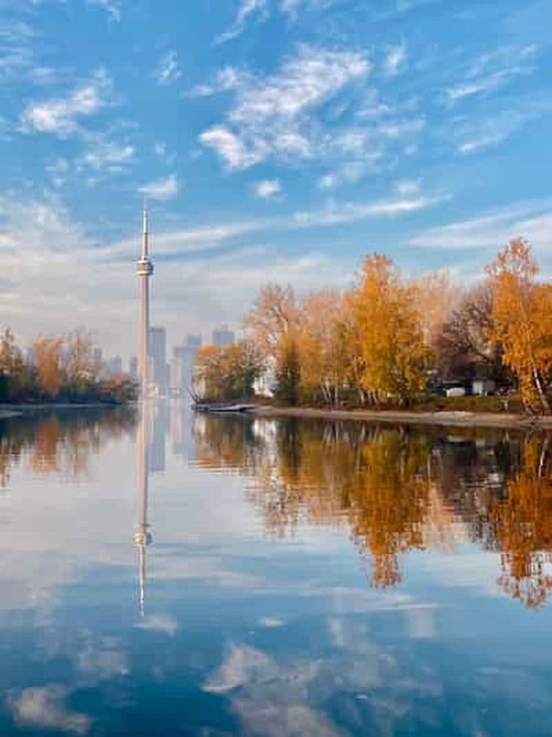 Toronto : Visite en canoë des îles de Toronto aux couleurs de l'automne