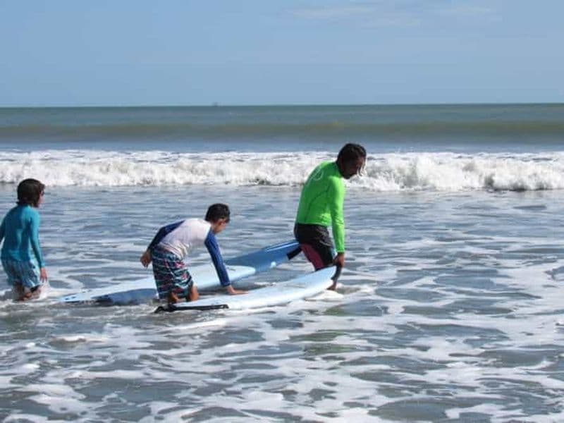 Panama City : Leçon de surf et journée plage à Playa Caracol