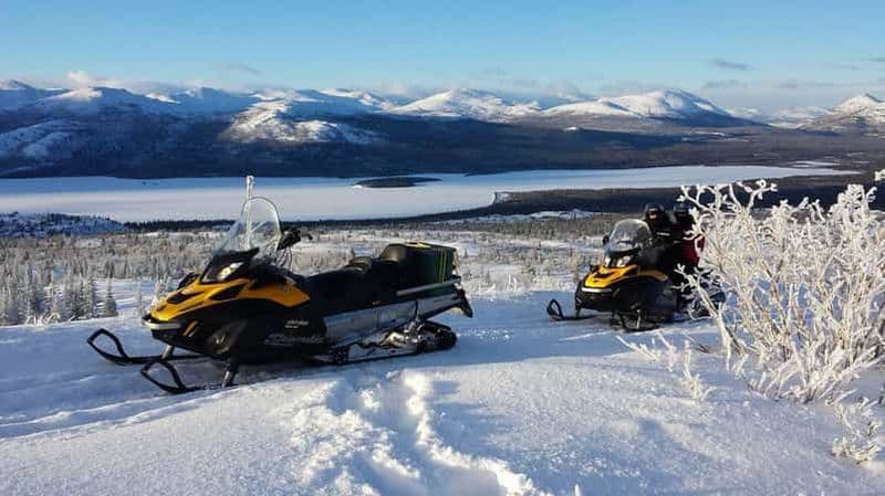 Billet Whitehorse : excursion en motoneige sur le Dawson Overland Trail