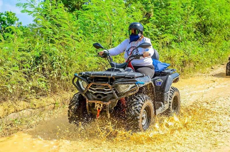 Aventure en quad vers la grotte d'eau et la plage de Macao à Punta Cana