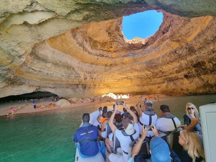 Albufeira : grotte de Benagil et croisière touristique avec les dauphins