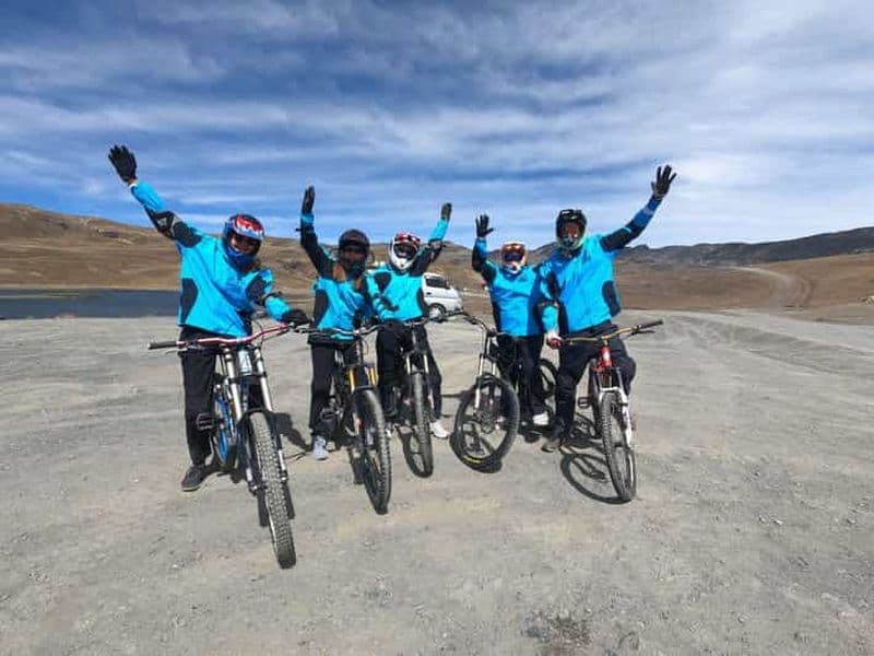 Billet La route la plus dangereuse du monde : excursion "privée" en VTT