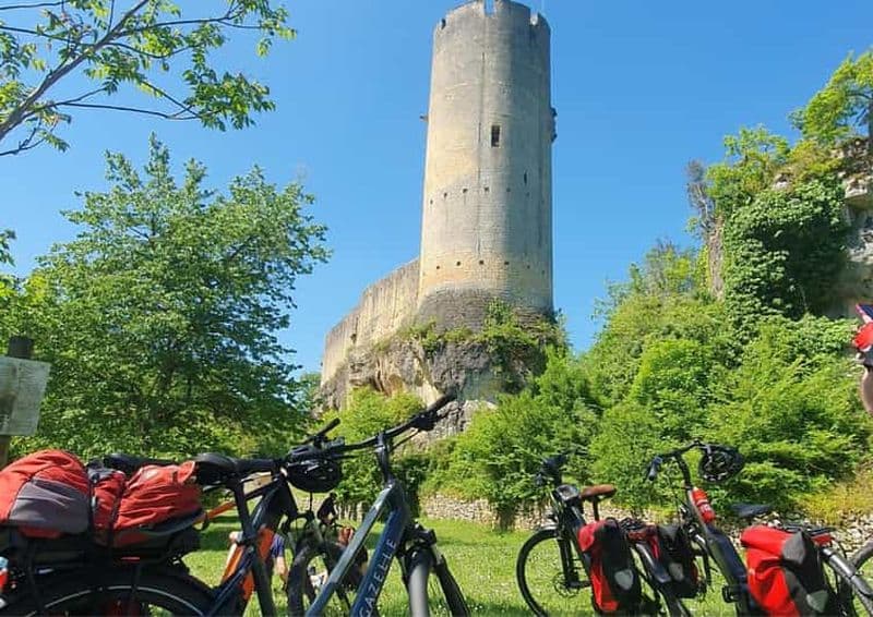Dordogne-Périgord : circuit des Châteaux à vélo électrique