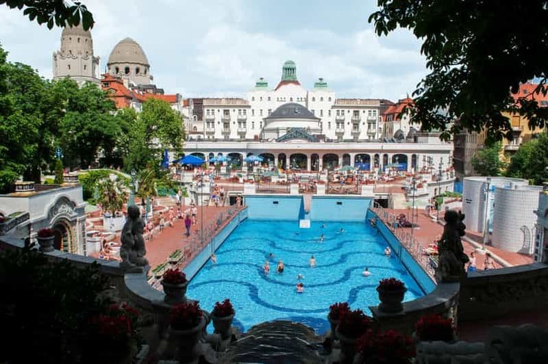 Billet Budapest : Billet pour une journée entière aux thermes de Gellért