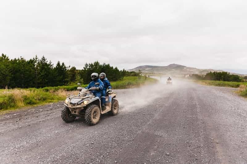 Reykjavik : Visite guidée de la campagne en quad avec transferts