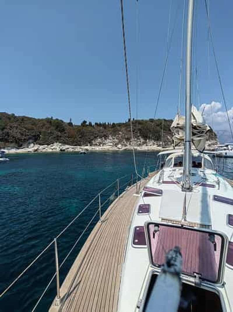 Lefkada : location de voilier privé avec skipper